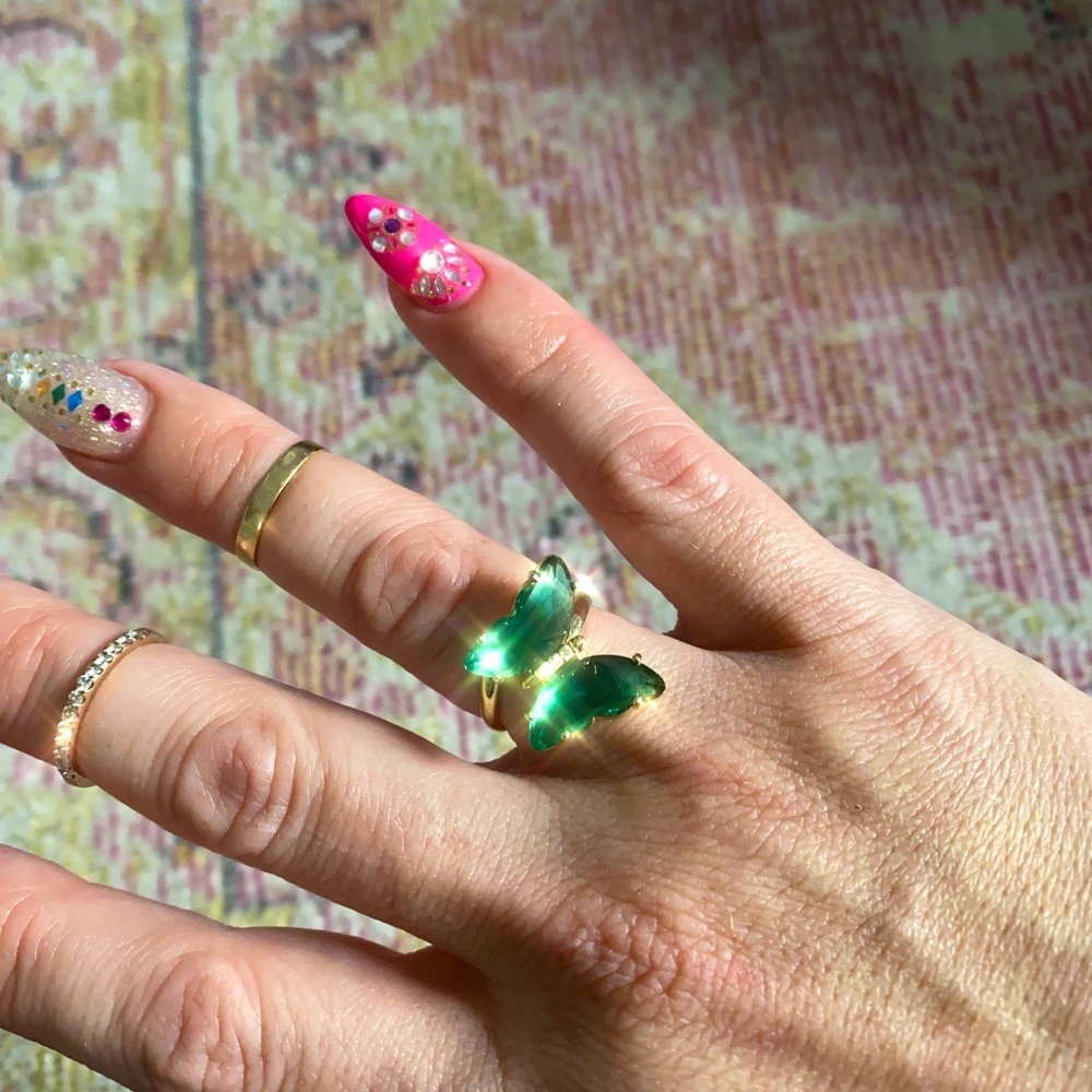 Butterfly 🦋 Ring - Picture 9 of 10